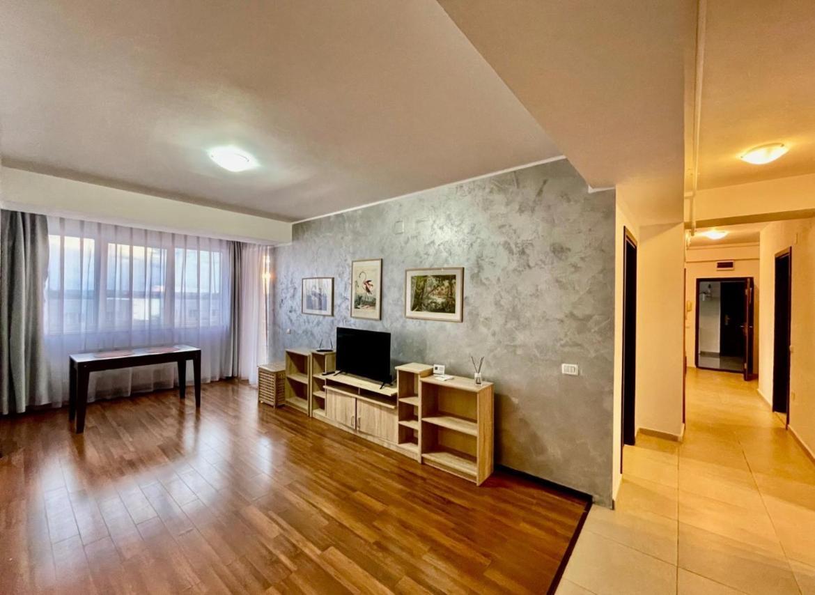 Catalina Summerland Apartaments Mamaia Nord Экстерьер фото