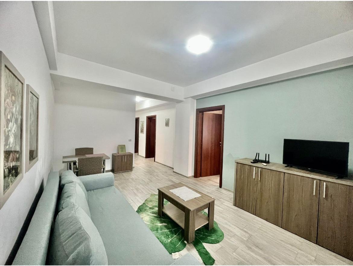 Catalina Summerland Apartaments Mamaia Nord Экстерьер фото