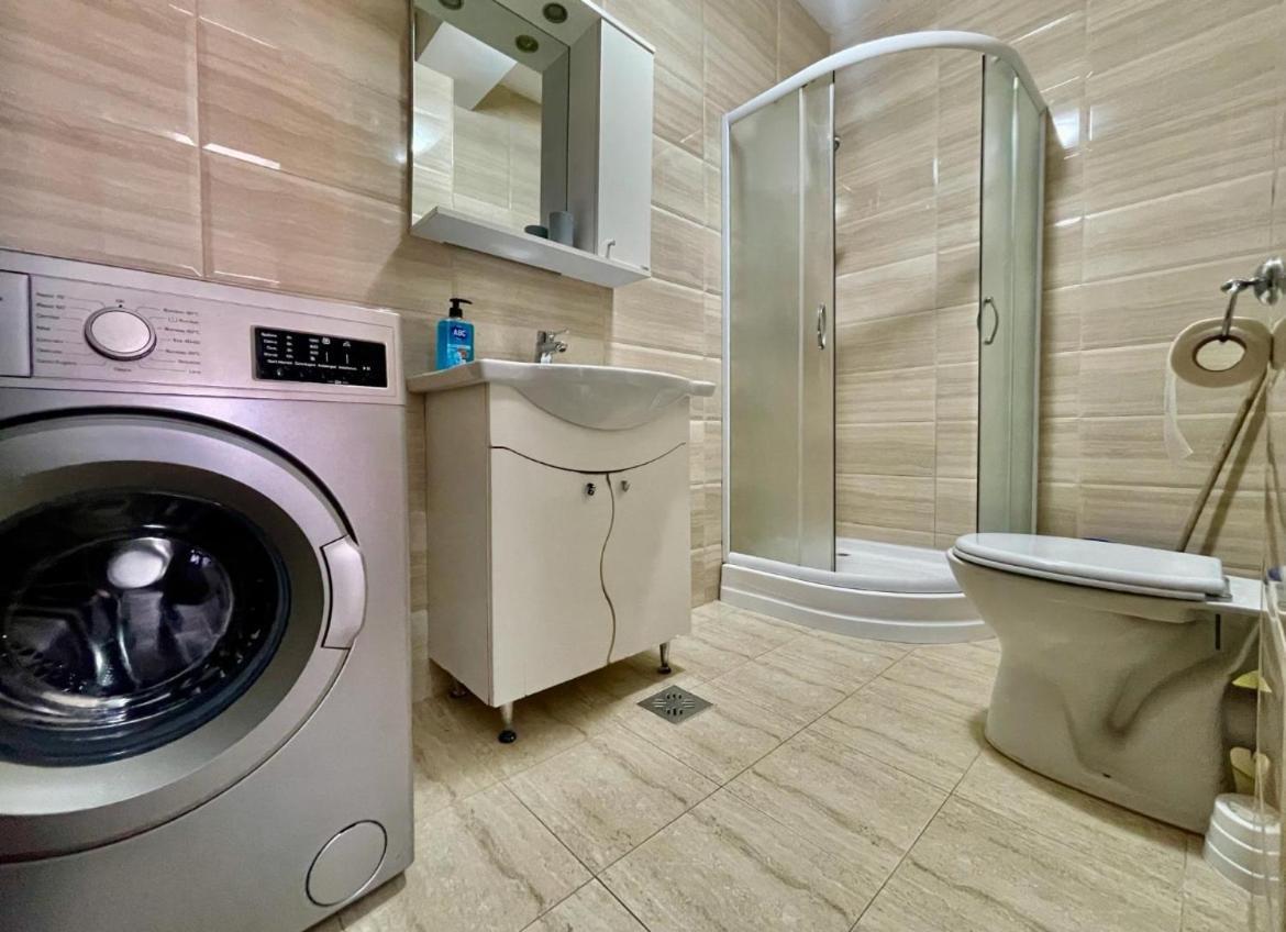 Catalina Summerland Apartaments Mamaia Nord Экстерьер фото