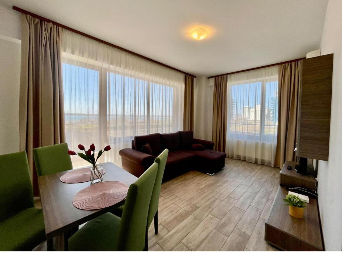 Catalina Summerland Apartaments Mamaia Nord Экстерьер фото